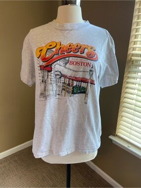 Cheers Boston Graphic Short‎ Sleeve Tee - Medium, Collector, Vintage, 90’s